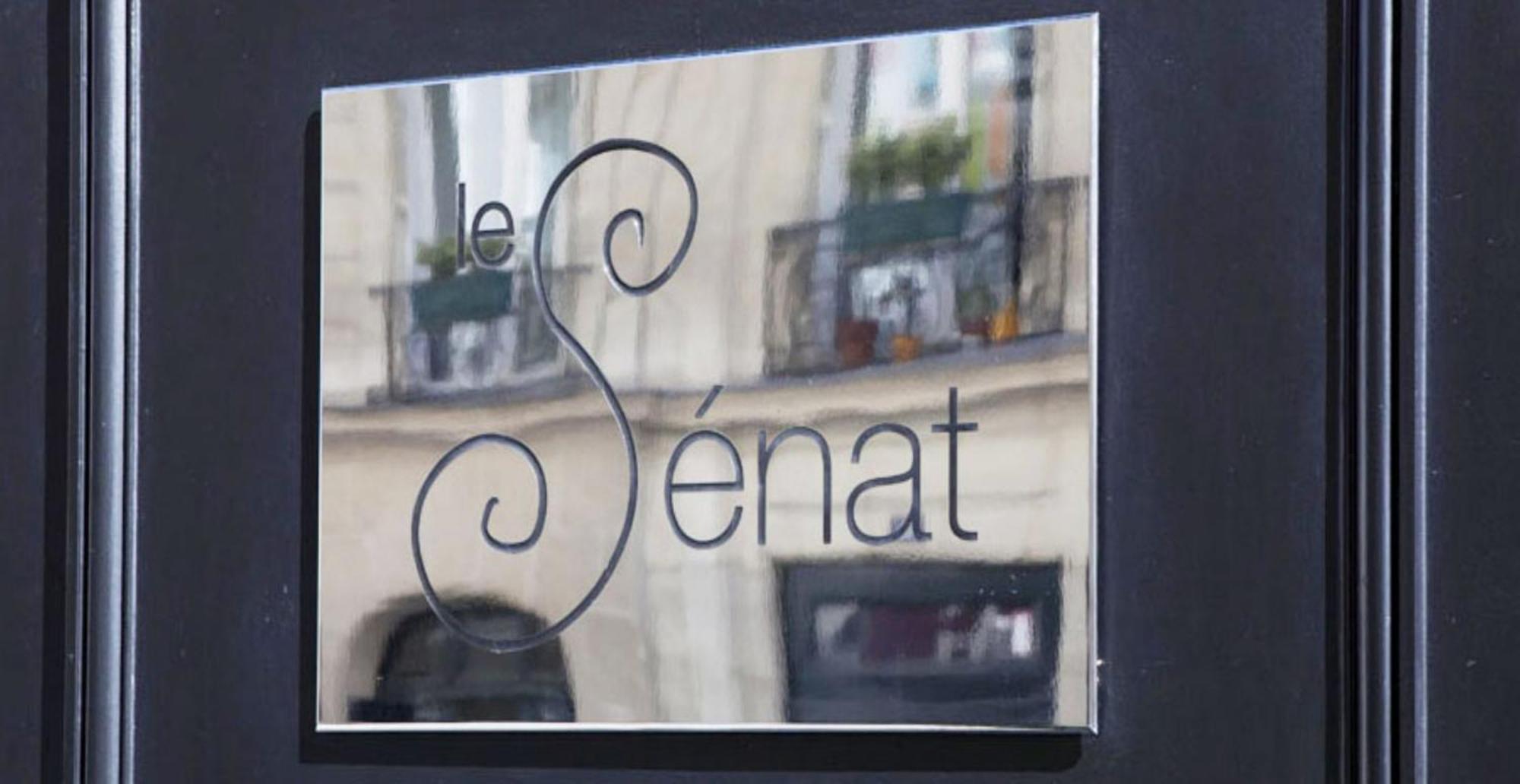 Le Senat Hotel Париж Екстериор снимка