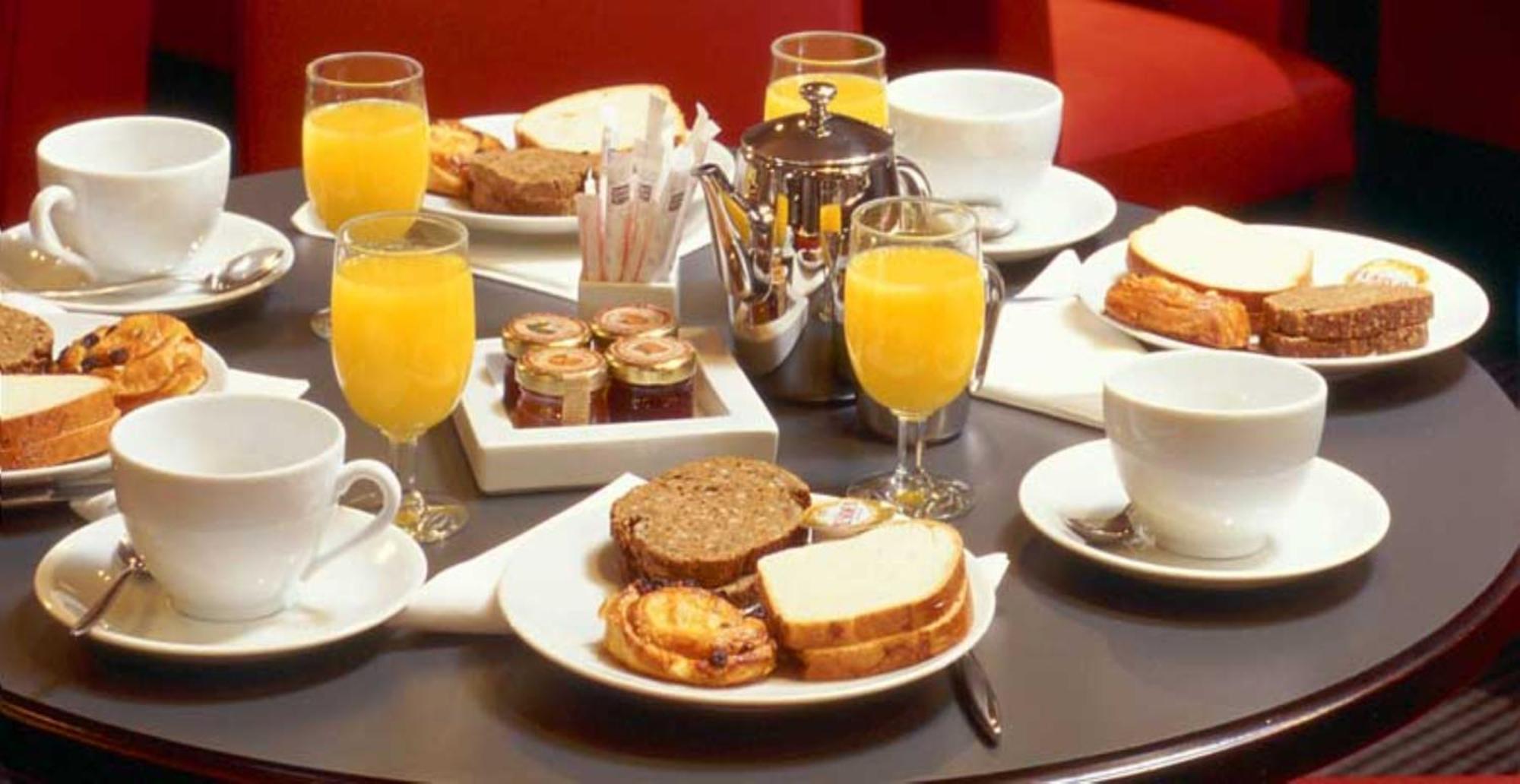 Le Senat Hotel Париж Екстериор снимка