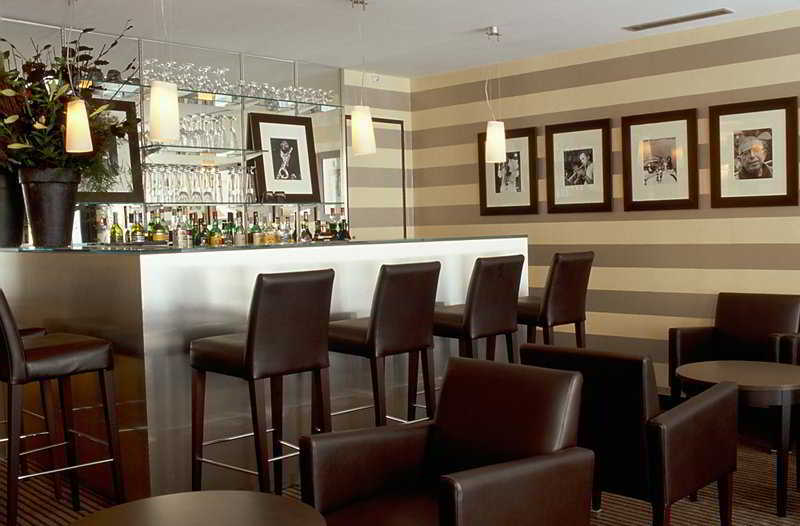 Le Senat Hotel Париж Екстериор снимка